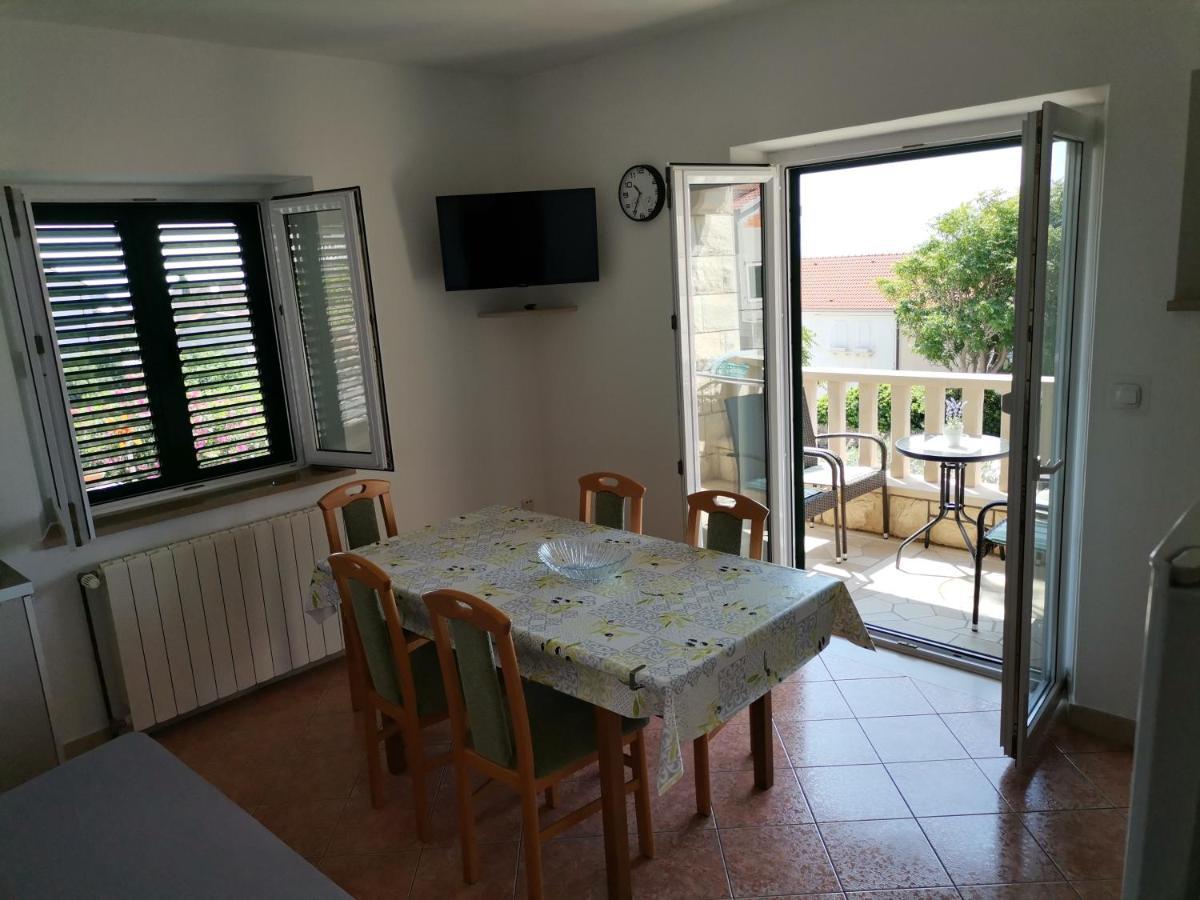 Apartamento Matko 1 Bol Exterior foto